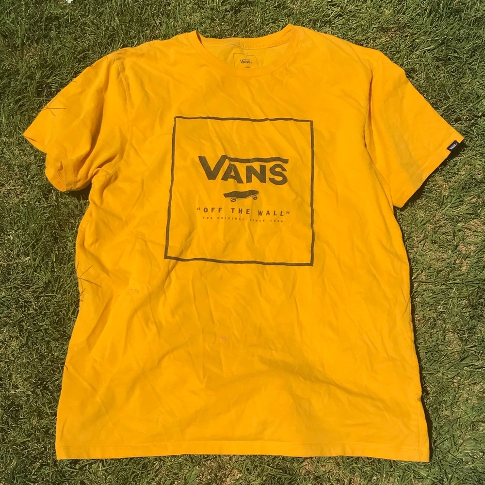 ✨5/$14 Vans Off the Wall Yellow Tee Shirt